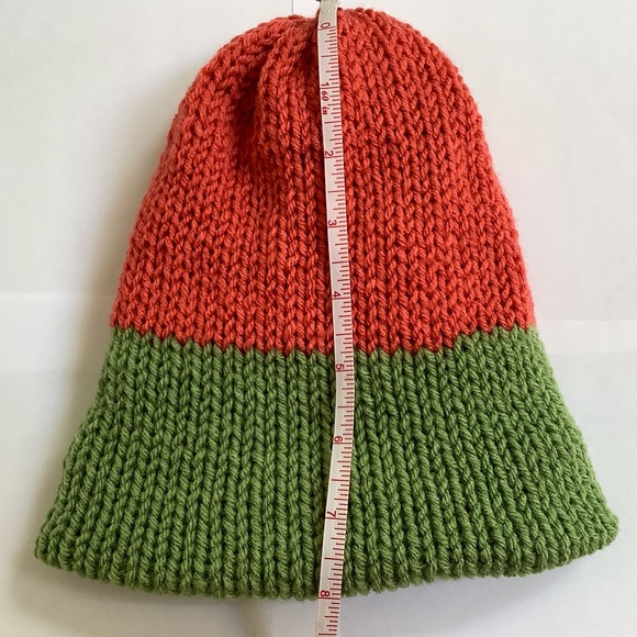 New Handmade Infant/Toddler Knitted Beanie - Picture 6 of 6